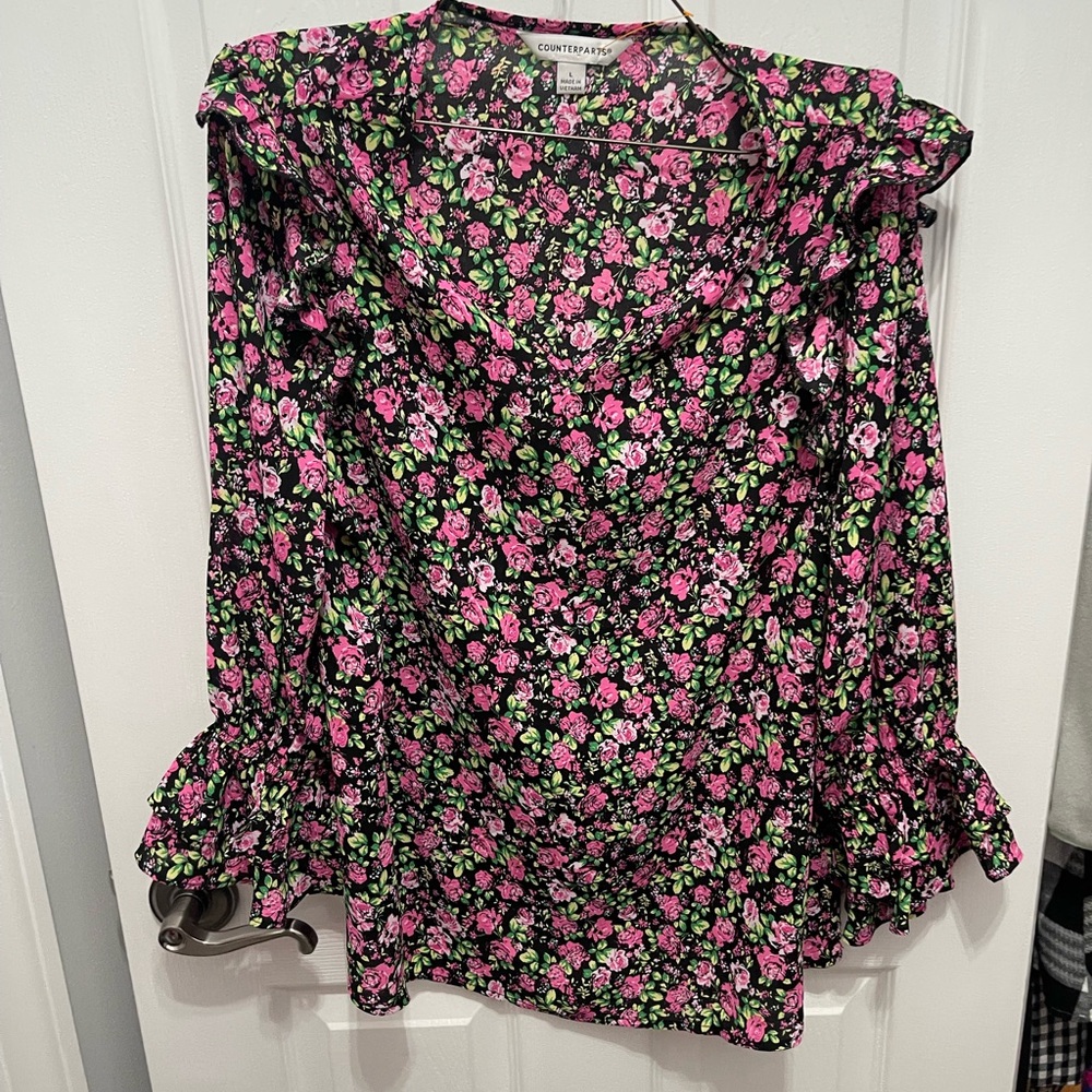 Counterparts Floral Blouse with Ruffled Sleeves